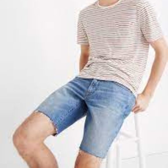 Madewell 9" 33" Denim Shorts NWT Style A128133